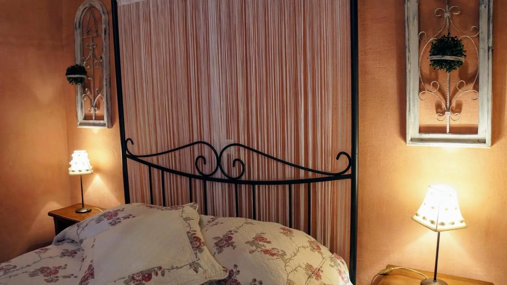 Le Manoir Du Raveyron Hotel Vallon-Pont-d'Arc