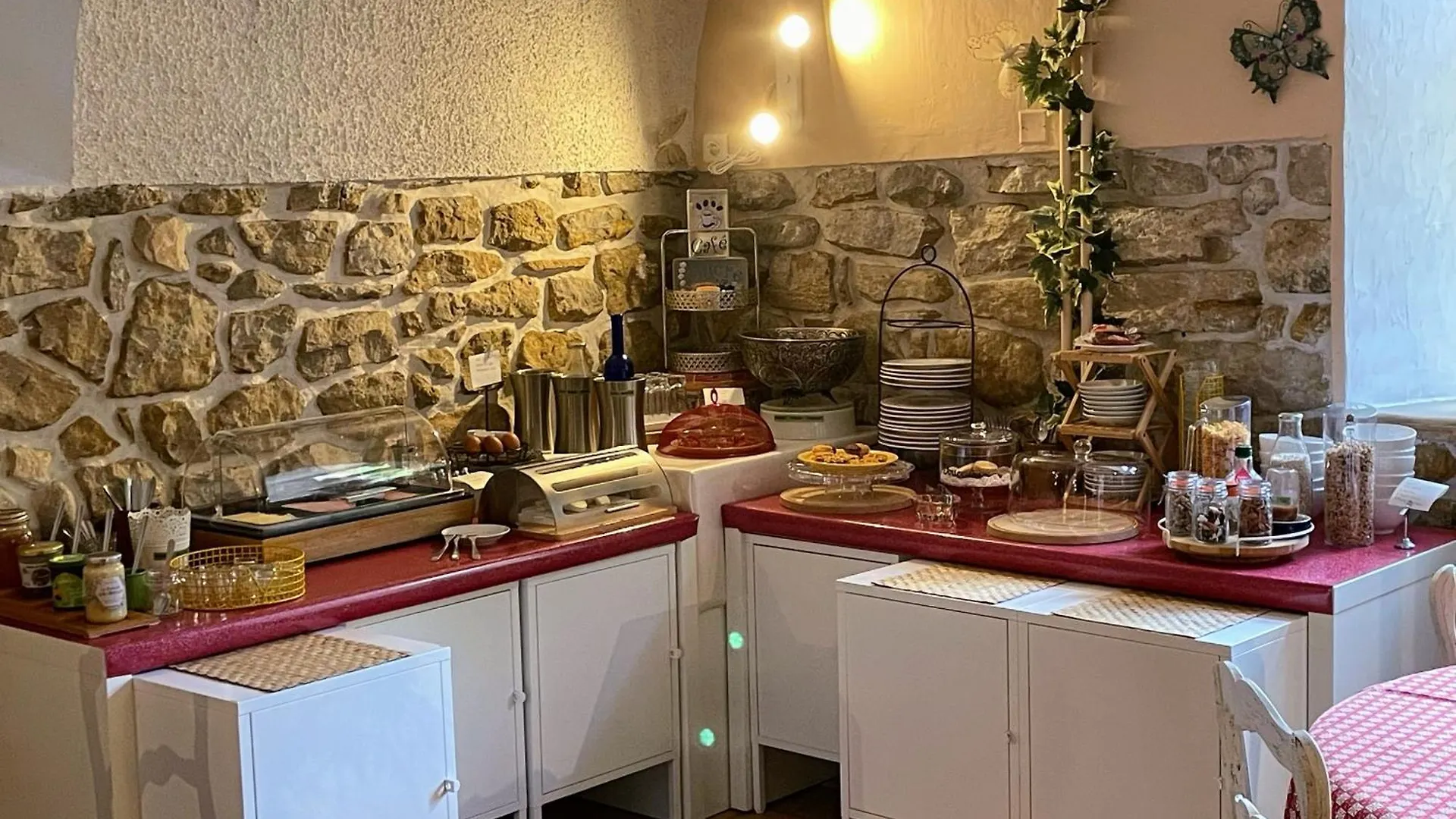 Le Manoir Du Raveyron Hotel Vallon-Pont-d'Arc France