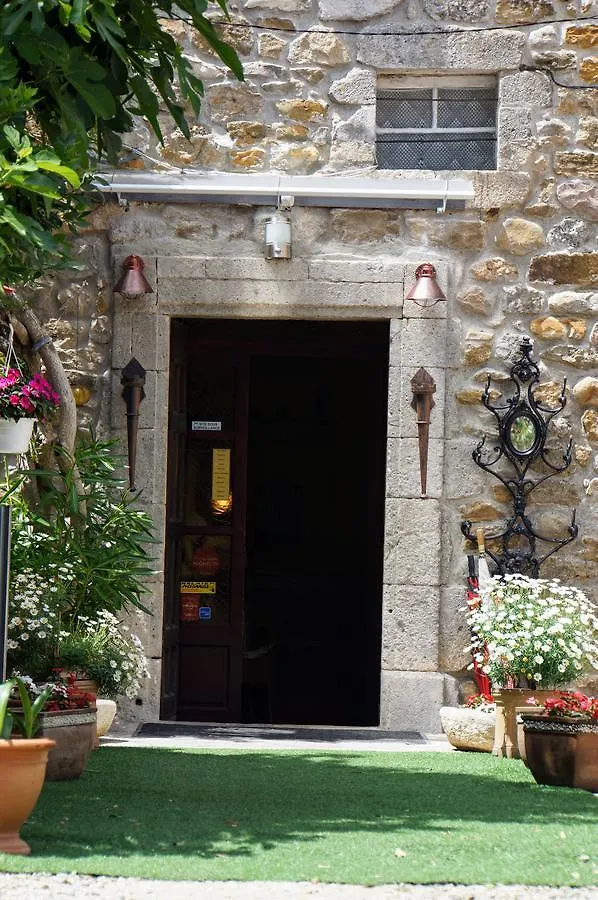 Le Manoir Du Raveyron Hotel Vallon-Pont-d'Arc